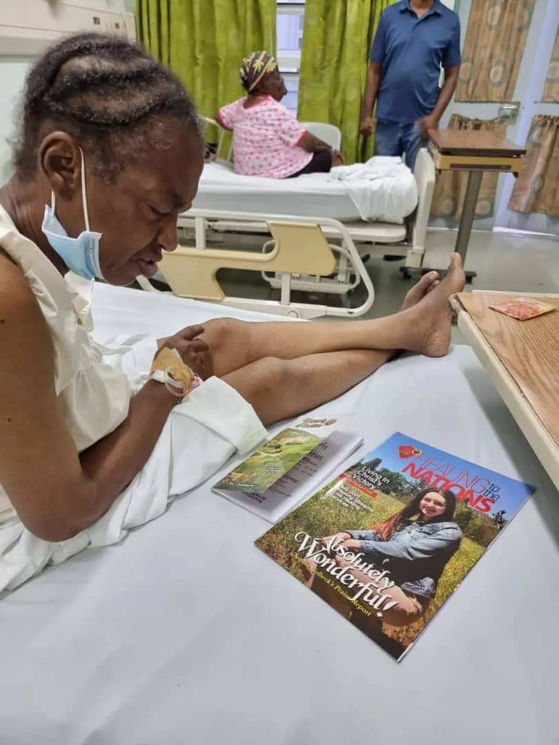 GOOD DEEDS AT CHRISTMAS (LOVE TO THE SICK)